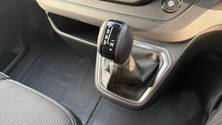 Renault Trafic Swb Diesel SL30 Blue dCi 170 Extra Sport [Safety] Van EDC